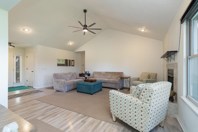 360 Durango Ln, Billings, MO 65610 - living area featuring a ceiling fan, a fireplace, lofted ceiling, wood finished floors, and recessed lighting