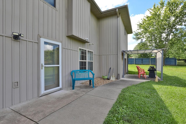 360 Durango Ln, Billings, MO 65610 - entrance to property featuring a patio area and board and batten siding