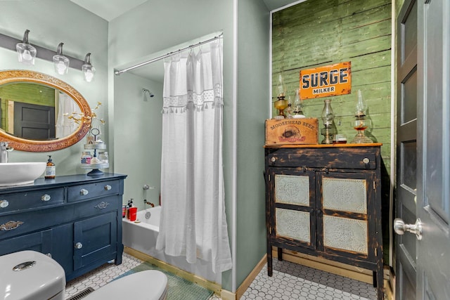 208 E Washington St, Pierce City, MO 65723 - bathroom featuring vanity and shower / bath combo with shower curtain