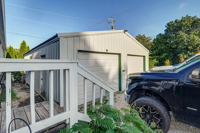 1410 S Elizabeth Rd, Stockton, MO 65785 - view of detached garage