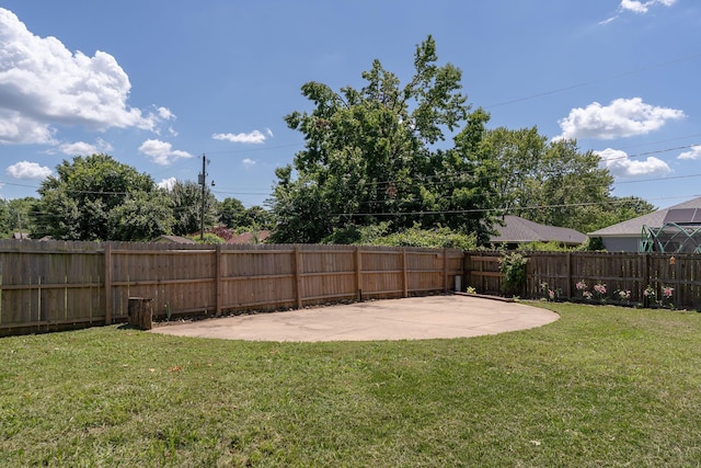 2311 S Golden Ave, Springfield, MO 65807 - fenced backyard featuring a patio