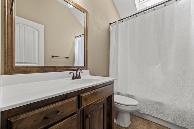 5323 S Carson St, Battlefield, MO 65619 - full bathroom with vanity and a skylight