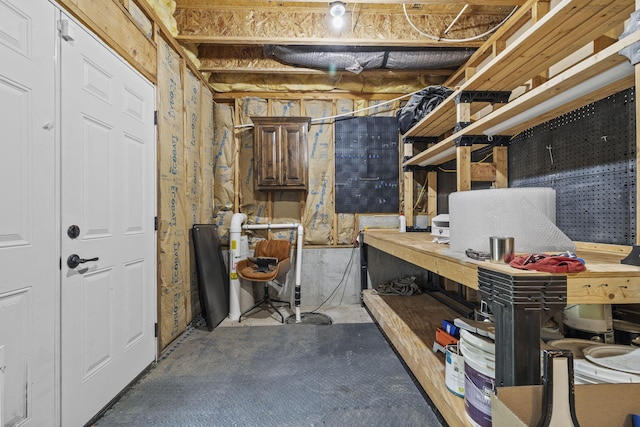 5323 S Carson St, Battlefield, MO 65619 - unfinished below grade area featuring a workshop area