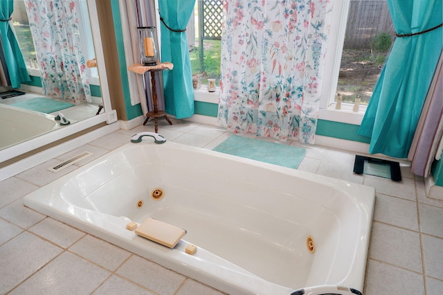 1343 Woodlawn Ave, Mount Vernon, MO 65712 - bathroom with plenty of natural light and a jetted tub