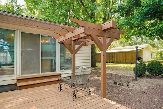 1343 Woodlawn Ave, Mount Vernon, MO 65712 - view of deck
