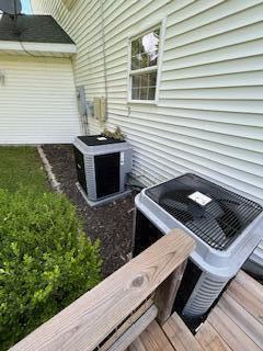 134 Meadowbrook Ln, Walnut Shade, MO 65771 - exterior view of a central AC unit
