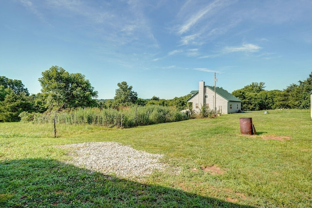 8404 Fossilsaurus Ln, Ash Grove, MO 65604 - view of grassy yard