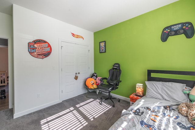 1643 Columbia Ave, Rolla, MO 65401 - carpeted bedroom featuring baseboards