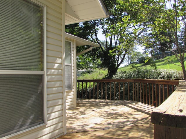 285 Scenic Dr, Forsyth, MO 65653 - view of wooden deck