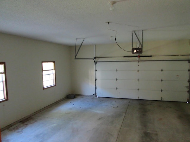 285 Scenic Dr, Forsyth, MO 65653 - garage with a garage door opener