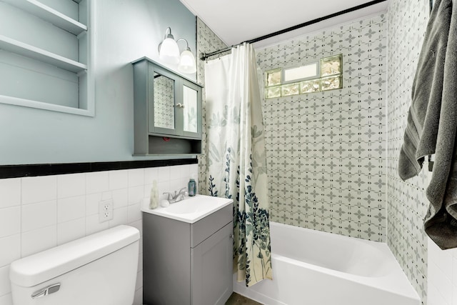 3637 State Highway Y, Forsyth, MO 65653 - full bath with shower / tub combo with curtain, vanity, tile walls, and a wainscoted wall