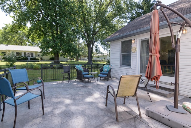 618 Parnell Cir, Branson, MO 65616 - view of patio / terrace