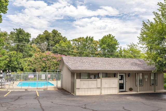 277 Country Bluff Dr, Branson, MO 65616 - view of community pool