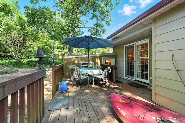 107 Oakwood Dr, Branson, MO 65616 - deck featuring outdoor dining space