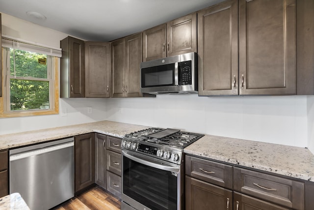 594 Labradore Ln, Lampe, MO 65681 - photo 9