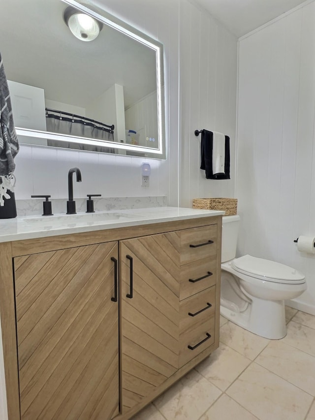 18189 2nd St, Eminence, MO 65466 - full bath with vanity and marble finish floors