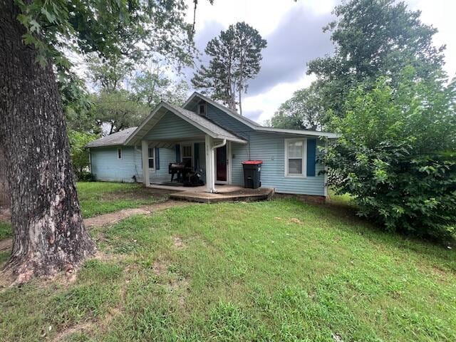 306 Water St, Alton, MO 65606 - photo 1