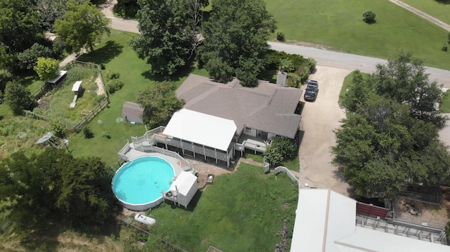1746 Wall Rd, Mountain Grove, MO 65711 - aerial view of property and surrounding area featuring a pool