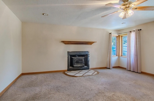1746 Wall Rd, Mountain Grove, MO 65711 - unfurnished living room featuring carpet floors and a ceiling fan