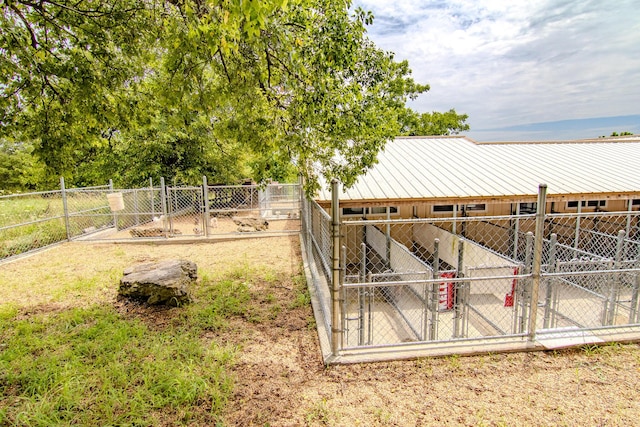 1746 Wall Rd, Mountain Grove, MO 65711 - view of yard featuring a gate