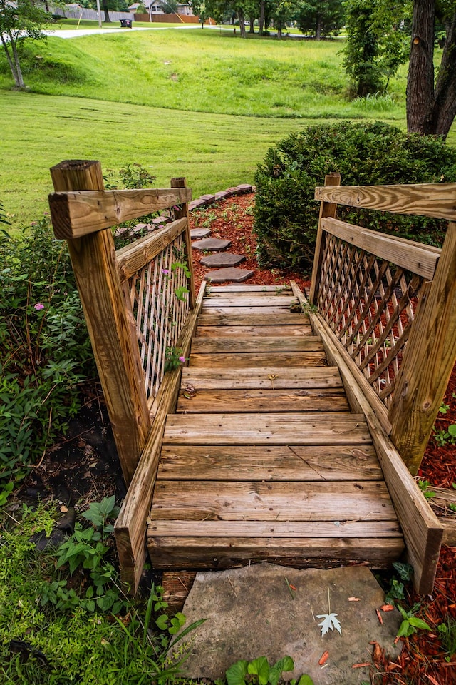1719 N Pine St, Marshfield, MO 65706 - wooden terrace featuring a yard