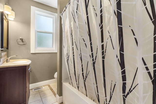 526 S Mccanse St, Mount Vernon, MO 65712 - bathroom with vanity, shower / bath combo, and tile patterned flooring