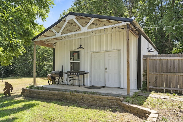 526 S Mccanse St, Mount Vernon, MO 65712 - view of outdoor structure