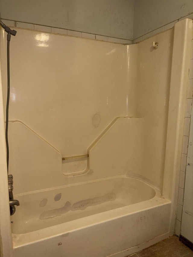 1334 E Nora St, Springfield, MO 65803 - bathroom featuring bathtub / shower combination