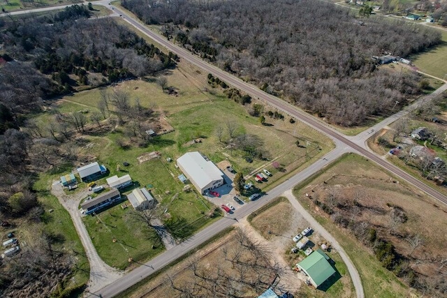 30445 Orchard Dr, Lebanon, MO 65536 - photo 2