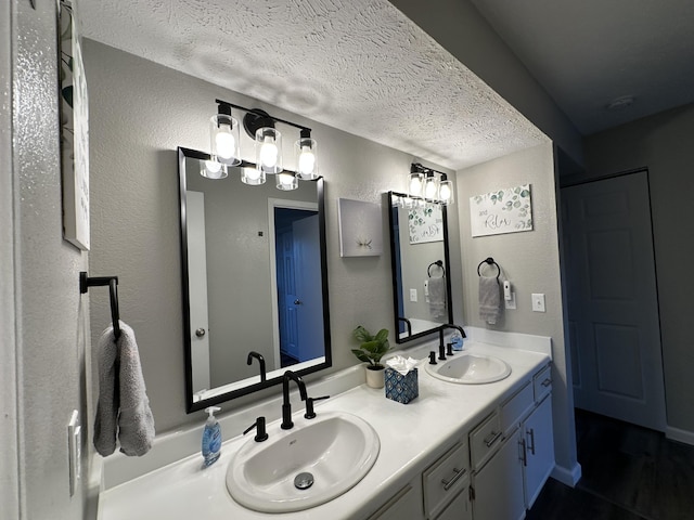 17 Fall Creek Trl Unit 4, Branson, MO 65616 - full bath featuring double vanity and a textured ceiling