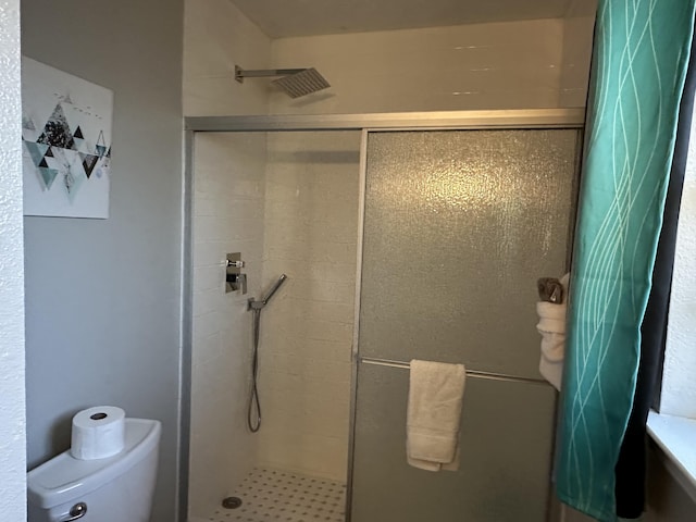 17 Fall Creek Trl Unit 4, Branson, MO 65616 - full bathroom featuring a stall shower