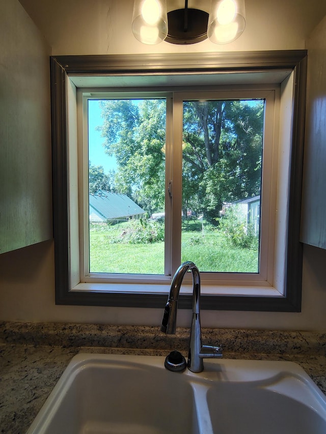 208 E Maud Ave, Crane, MO 65633 - photo 6