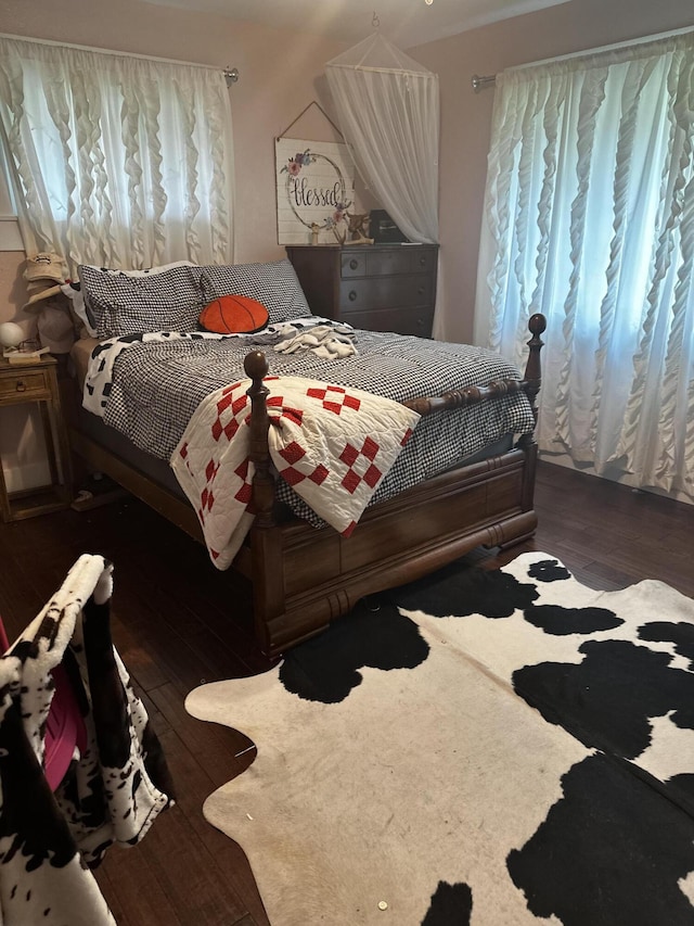 1179 N Pine St, Marshfield, MO 65706 - bedroom featuring wood-type flooring