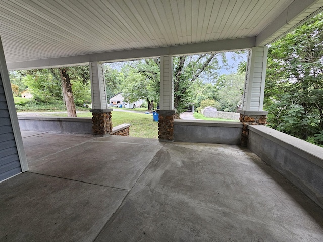 609 S College St, Neosho, MO 64850 - view of patio / terrace