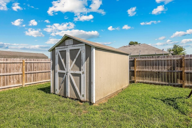 701 Lexington Cir, Clever, MO 65631 - view of shed featuring a fenced backyard