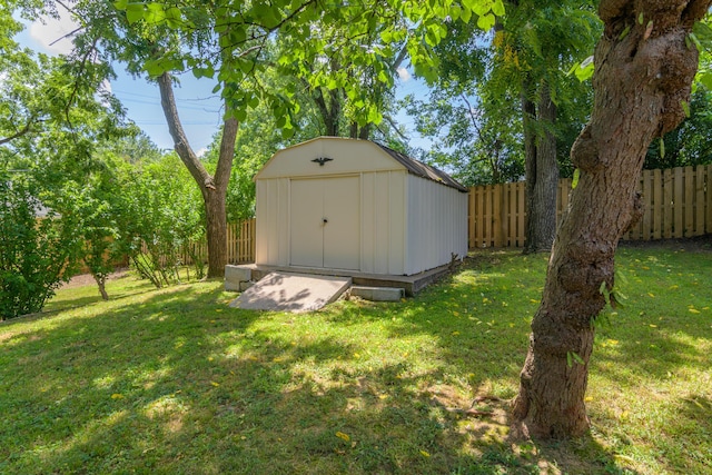 135 Roark Ave, Branson, MO 65616 - view of shed with a fenced backyard