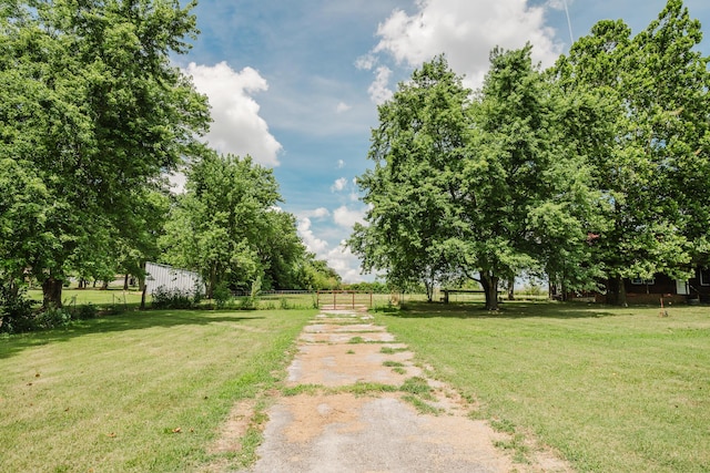22783 Lawrence Unit 1210, Aurora, MO 65605 - view of yard