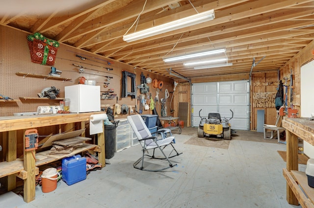 667 S Broadview Dr, Springfield, MO 65809 - garage with a workshop area