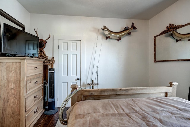 1508 S Moffet Ave, Joplin, MO 64804 - bedroom featuring dark wood-type flooring