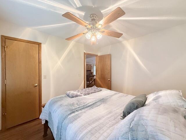 3086 S Suburban Ave, Springfield, MO 65807 - bedroom with wood finished floors and a ceiling fan