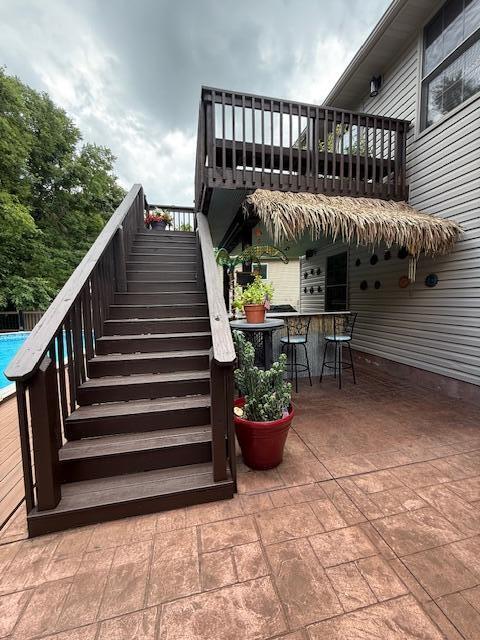 3086 S Suburban Ave, Springfield, MO 65807 - view of stairway
