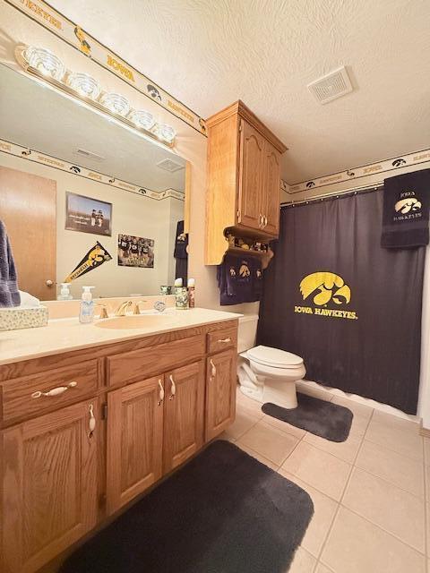3086 S Suburban Ave, Springfield, MO 65807 - bathroom featuring tile patterned floors and vanity
