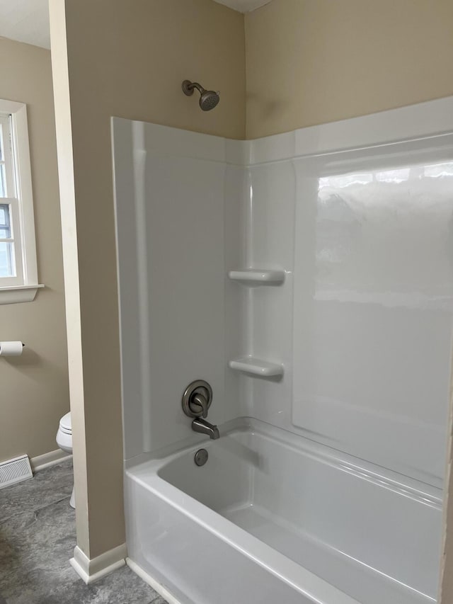 1846 S Nettleton Ave, Springfield, MO 65807 - bathroom with toilet and  shower combination