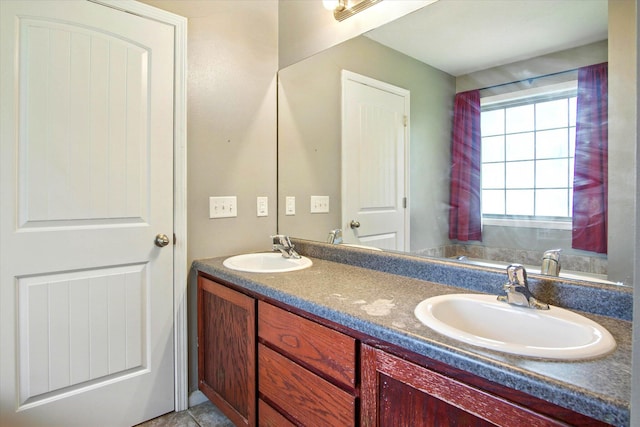184 Crestwood Dr, Marshfield, MO 65706 - bathroom with double vanity