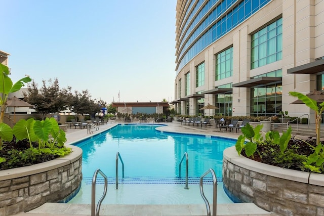 200 S Sycamore St Unit 902, Branson, MO 65616 - community pool with a patio