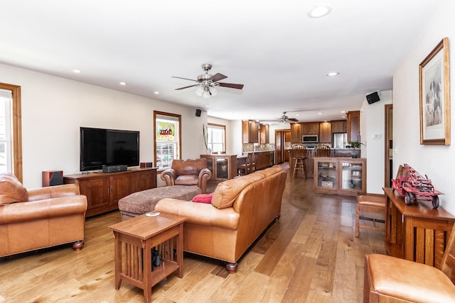 120 E Kennedy Blvd, Buffalo, MO 65622 - living area featuring recessed lighting, a ceiling fan, and light wood finished floors