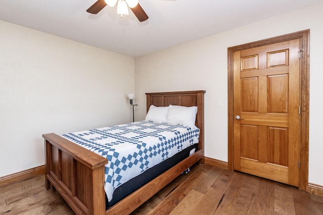120 E Kennedy Blvd, Buffalo, MO 65622 - bedroom featuring wood finished floors and a ceiling fan