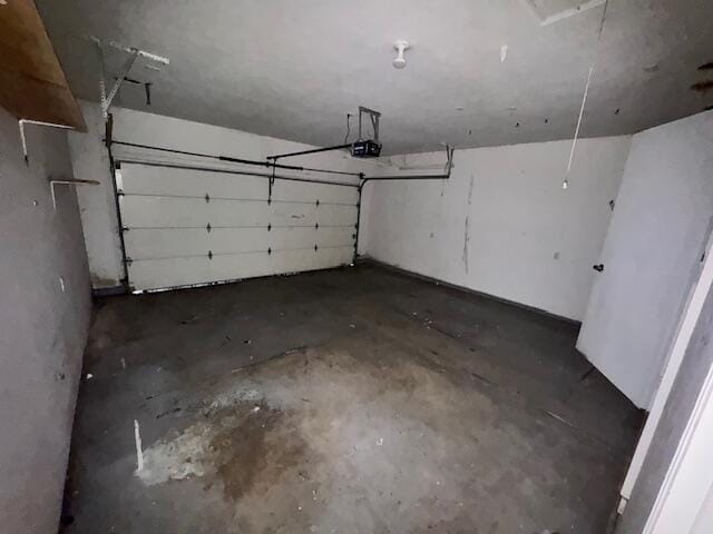 315 S Market St, Nixa, MO 65714 - view of garage