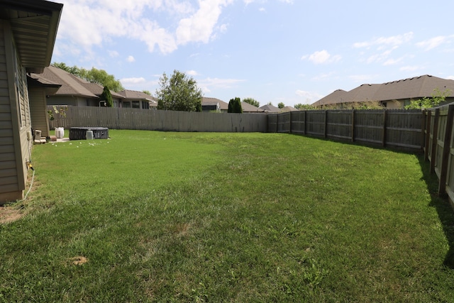 1224 S Mulberry Ave, Springfield, MO 65802 - view of fenced backyard