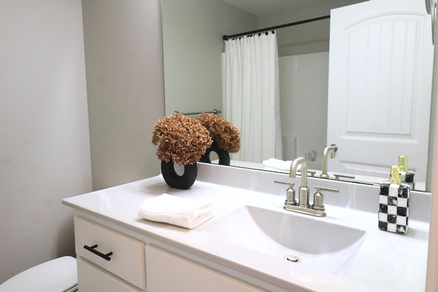 1224 S Mulberry Ave, Springfield, MO 65802 - bathroom featuring vanity and curtained shower